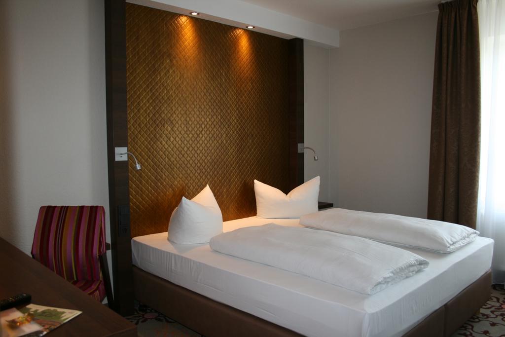 Hotel Parqeo Im A66 Gelnhausen Exteriér fotografie
