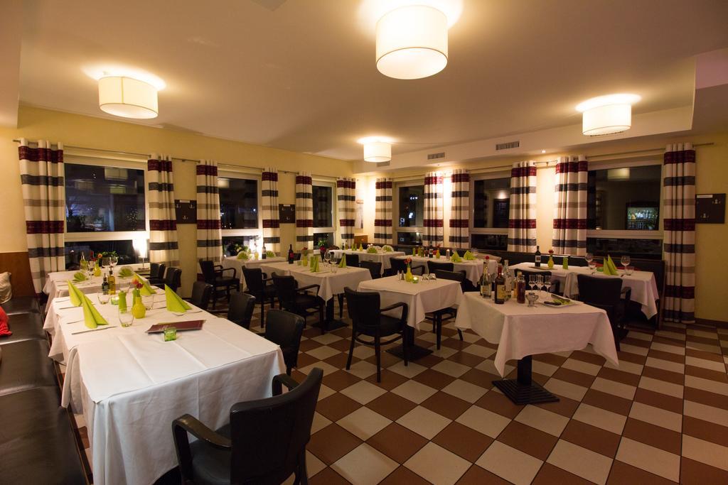 Hotel Parqeo Im A66 Gelnhausen Exteriér fotografie