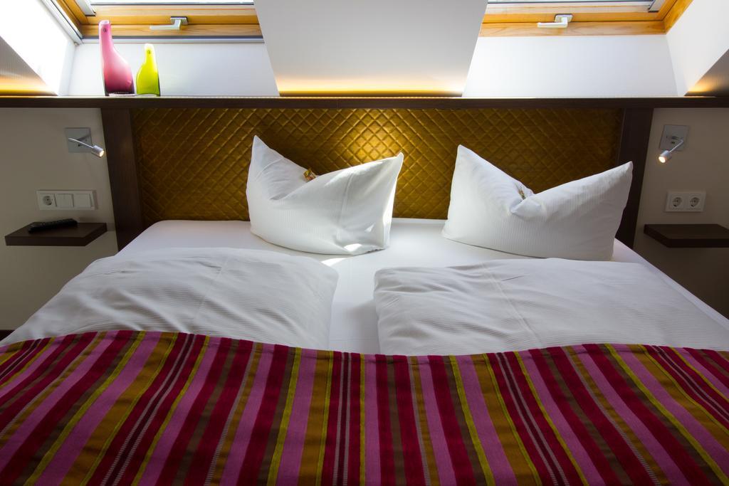 Hotel Parqeo Im A66 Gelnhausen Exteriér fotografie