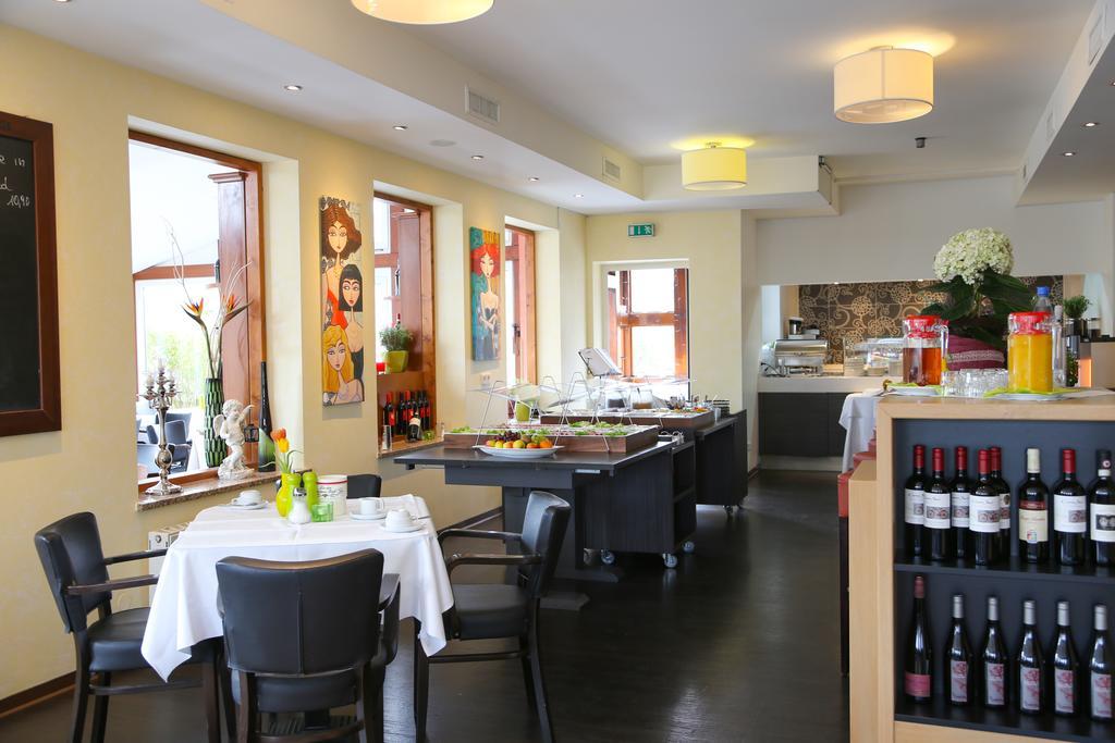 Hotel Parqeo Im A66 Gelnhausen Exteriér fotografie